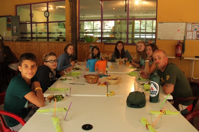 Village Camps International Summer Camp Ard&egrave;che, France 2019-07-26 https://www.villagecamps.com/journals_admin/images/933-22-25-07-2014  (800x533) (1).jpg